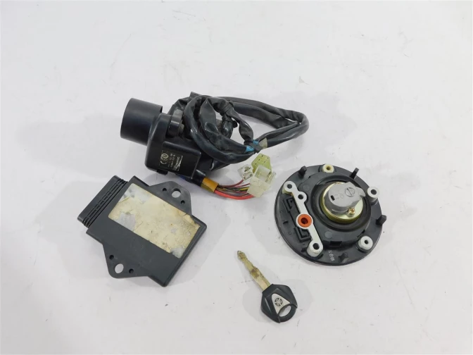 Komputer stacyjka zamek moduł yamaha fz6 600 fazer 04-09