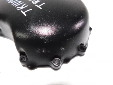 Dekiel kapa silnik prawa triumph trophy 900