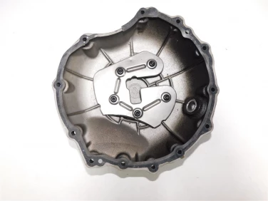 Dekiel kapa silnik prawa triumph trophy 900