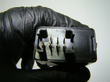 Czujnik przekaŹnik wiĄzka suzuki sv 650 03-14r.