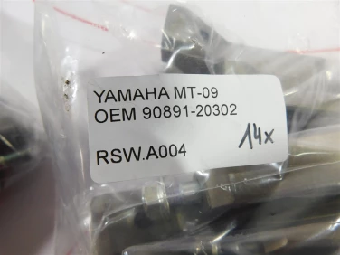 Risery wieŻyczka kierownica yamaha mt-09 oem 90891-20302