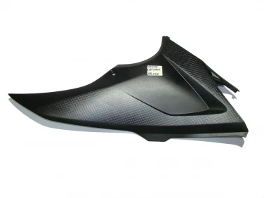 OWIEWKA BOCZNA PLASTIK PRZÓD HONDA CBF 500 F