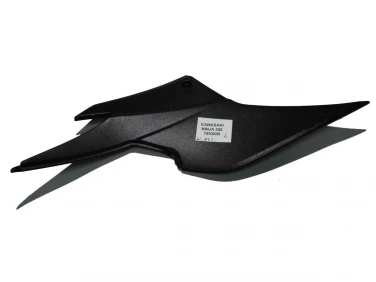 WYPEŁNIENIE PLASTIK OWIEWKA KAWASAKI NINJA 250 LEWA