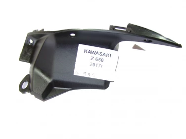 WYPEŁNIENIE PLASTIK OWIEWKA KAWASAKI Z650 2017R