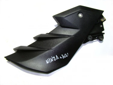 OWIEWKA BOK BOCZNA PRAWA KAWASAKI Z300 15-18