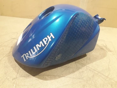 Zbiornik paliwa bak triumph 675