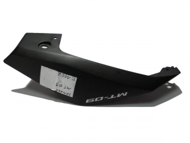 OGON TYŁ PLASTIK PRZÓD YAMAHA MT 09