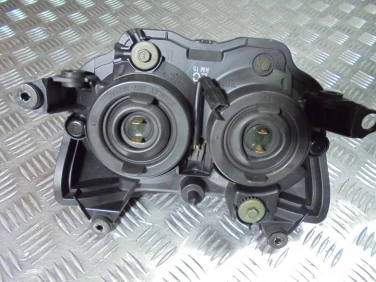 Reflektor lampa przÓd kawasaki z1000 2005 r