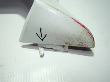 PŁug plastik owiewka yamaha yzf r1 rn19 rn20 09-14