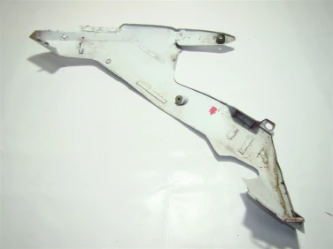 PŁug plastik owiewka yamaha yzf r1 rn19 rn20 09-14