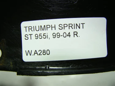 Plastik wypeŁnienie owiewka triumph sprint st 955i 99-04
