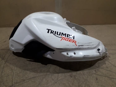 Zbiornik paliwa bak triumph tiger 800 2011r