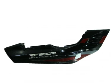 OGON OWIEWKA TYŁ BOK PLASTIK SUZUKI RF 900