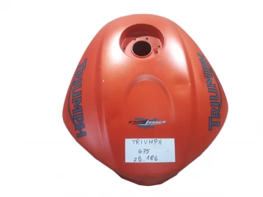 ZBIORNIK PALIWA BAK TRIUMPH 675