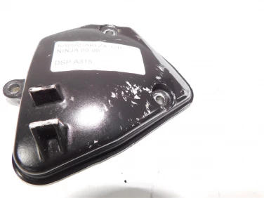 Dekiel kapa silnik prawa kawasaki zx-12r ninja 00-06