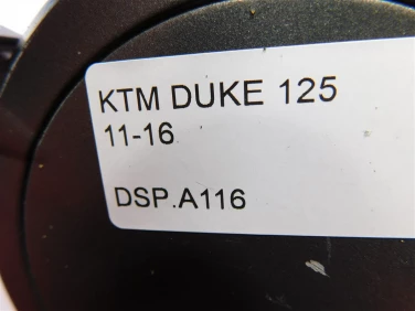 Dekiel kapa silnik prawa ktm duke 125 11-16