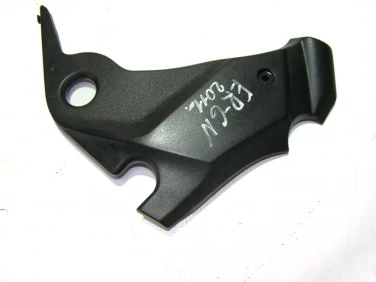 PLASTIK WYPEŁNIENIE OWIEWKA KAWASAKI ER-6 FN 09-11
