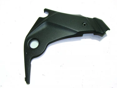 PLASTIK WYPEŁNIENIE OWIEWKA KAWASAKI ER-6 FN 09-11