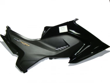 OWIEWKA BOCZNA PLASTIK PRZÓD HONDA NC 750 2015R