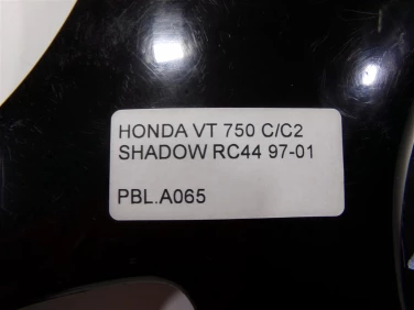 Pokrywa bok boczna lewa honda vt 750 c/c2 shadow rc44 97-01