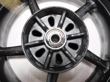 Felga koŁo tyŁ triumph 675 street triple 07-12