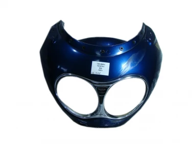 CZACHA PRZÓD OWIEWKA PLASTIK TRIUMPH TROPHY 900 1997R