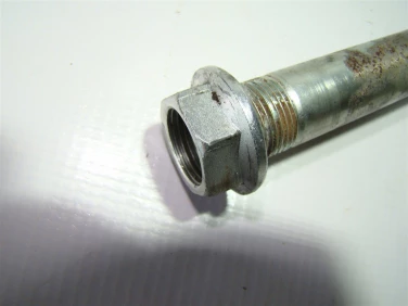 OŚ oŚka wahacza kawasaki kle 650 versys 10-14