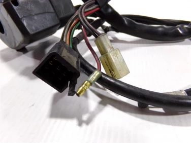 PrzeŁĄcznik lewy przÓd kawasaki zzr 1100 90-93