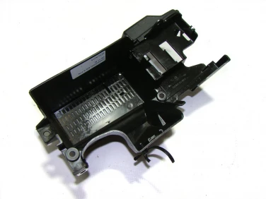SCHOWEK KLAPKA PLASTIK KAWASAKI ER-6 FN 09-11