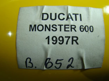 BŁotnik przÓd przedni ducati monster 600 1997r