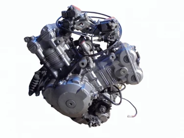 SILNIK ENGINE SUZUKI V-STORM 1000 28945KM
