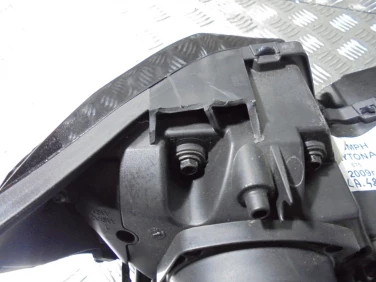 Reflektor lampa przÓd triumph daytona 675 2009r