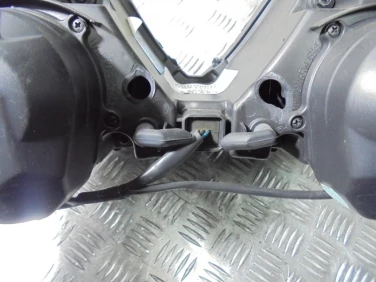 Reflektor lampa przÓd triumph daytona 675 2009r