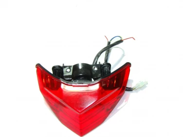 LAMPA TYŁ TYLNA KAWASAKI Z300 2015R