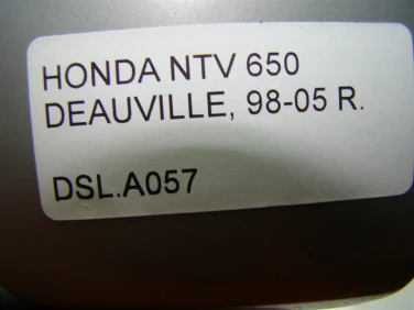 Dekiel kapa silnik lewa honda ntv 650 deauville 98-05r