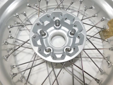 Felga koŁo tyŁ bmw rninet r9t r1200r oem 8528878