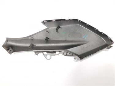 Owiewka bok boczna prawa yamaha n-max 125 15-20