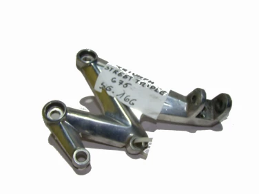 SET SETY PODNÓŻEK TRIUMPH STREET TRIPLE 675