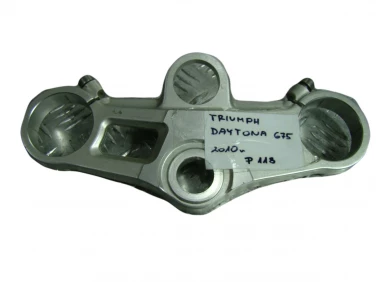 PÓŁKA GÓRNA ZAWIESZENIE PRZÓD TRIUMPH DAYTONA 675 2010R
