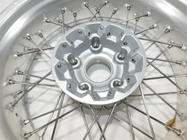 Felga koŁo tyŁ bmw rninet r9t r1200r oem 8528878