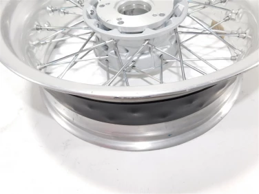 Felga koŁo tyŁ bmw rninet r9t r1200r oem 8528878