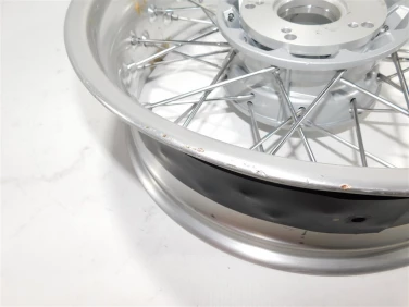 Felga koŁo tyŁ bmw rninet r9t r1200r oem 8528878