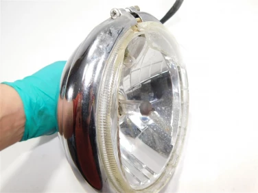 Lampa reflektor przÓd triumph speed triple 1050 05-10 uszkodzona prawa