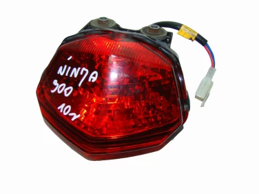 LAMPA TYŁ TYLNA KAWASAKI EX250 EX300 NINJA 08-12