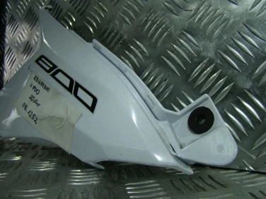 Owiewka boczna przÓd plastik bok kawasaki z800 2014r