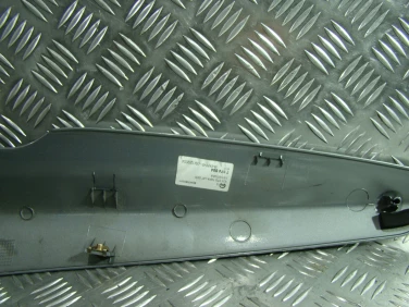 Ogon owiewka tyŁ bok plastik bmw r850r 2005r