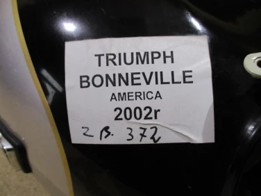 Zbiornik paliwa bak triumph bonneville america 2002r