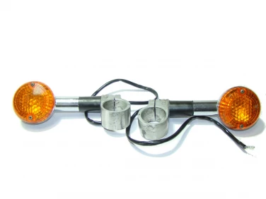 KIERUNEK KIERUNKOWSKAZ SUZUKI LS 650 SAVAGE