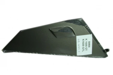 OWIEWKA BOCZNA PRZÓD PLASTIK BOK BMW K1600GT K1600GTL PRAWA