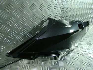 Ogon owiewka tyŁ bok plastik bmw r1200rt lewa